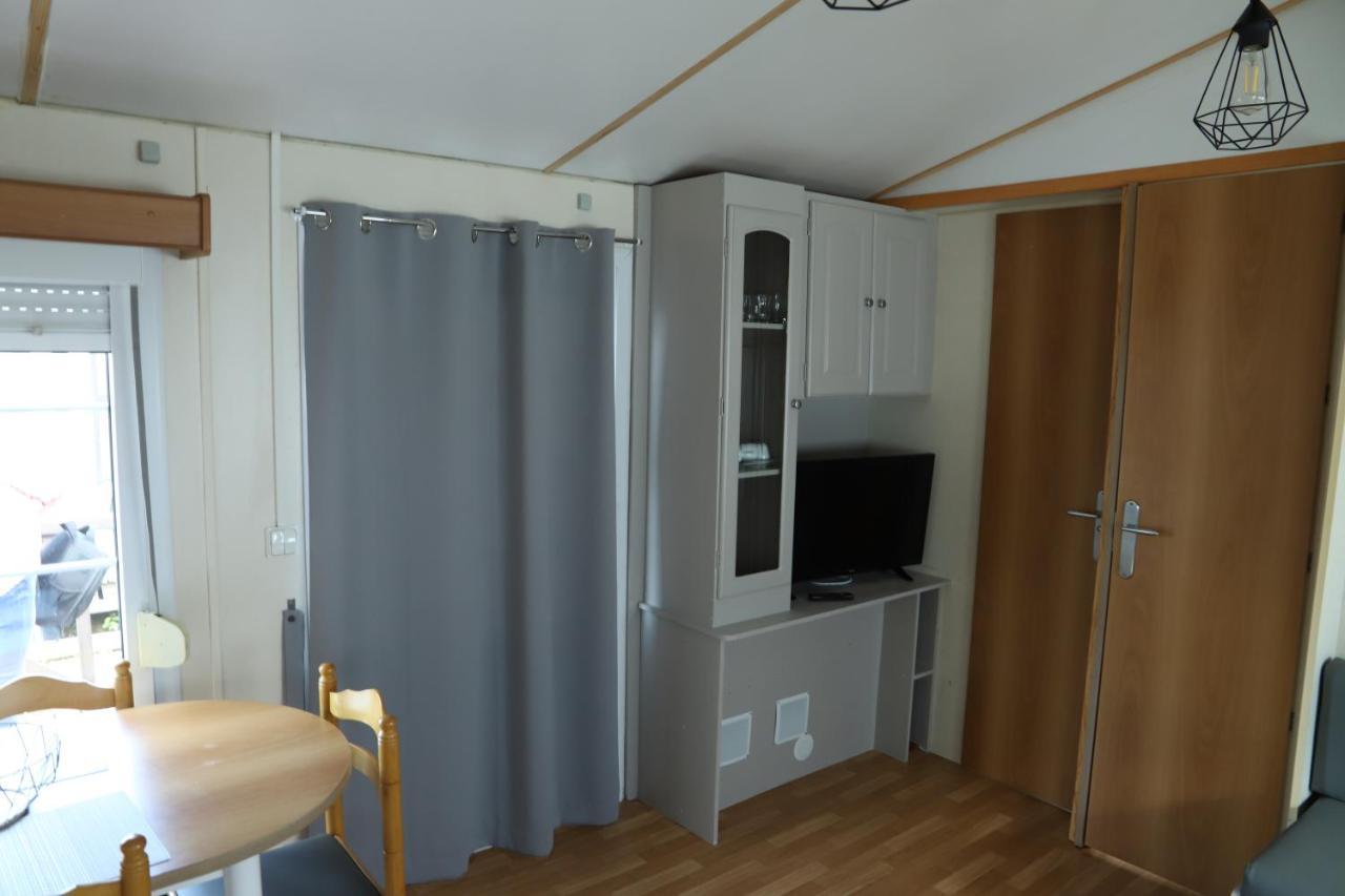 Aquahause Hotel Pataias Buitenkant foto